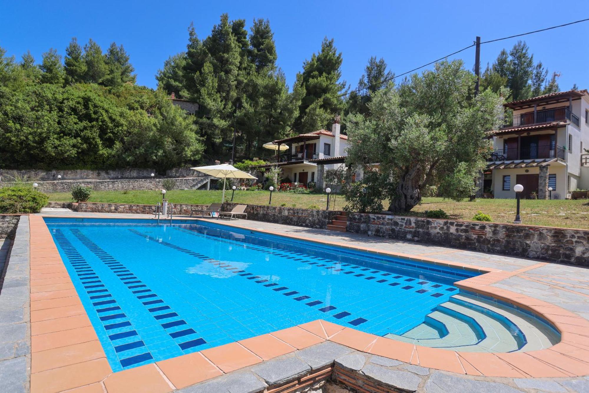 Bizmut House Shared Garden & Pool Paliouri * Agia Paraskevi (Kassandra)